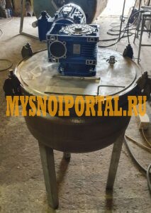 Реактор нержавеющий , объем — 0, 06 куб.м., рубашка, мешалка, новый мотор-редуктор Москва - изображение 1