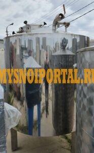 Емкость нержавеющая, объем — 1, 2 куб.м., вертикальная, с термоизоляцией Москва - изображение 1