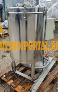 Емкость нержавеющая, объем — 0, 14 куб.м., вертикальная с насосом Москва - изображение 1