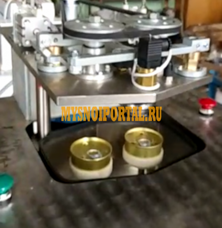 Вакуум-закаточная машина икры, жестебанок, твист, тушенки, консервов Москва - изображение 1