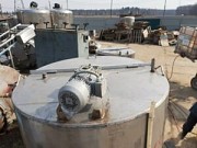 Емкость нержавеющая, объем — 1, 8 куб.м., вертикальная, рубашка, электрический нагрев, мешалка доставка из г.Москва