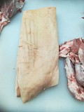 Грудинка свиная Кайман, н/к, замороженная(ое), категория - II (мясная – молодняк) в Новосибирске Новосибирск