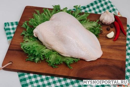 Предлагаем Грудка цыплёнка с кожей Русско-Высоцкое - изображение 1